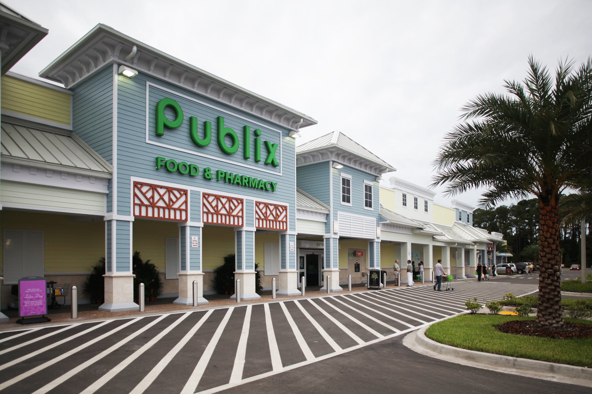 5 Reasons Grocery Anchors Make Good Business Sense